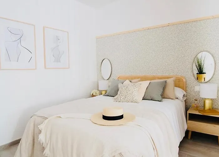 Cosy Estudio Junto A La Playa De El Palo Sinese Design
